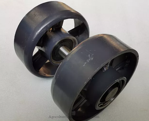 Roller Assy FM World Combine Harvester Spare Parts - FMWORLD SPARE PARTS - 1