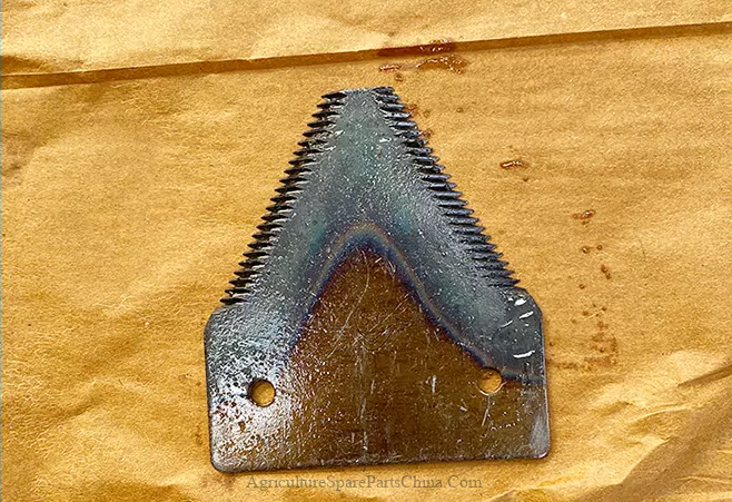 Blade for GAM World combine harvester 4LZ-6.0P spare parts W2.0-01-01-03G-03-05 - FMWORLD SPARE PARTS - 2