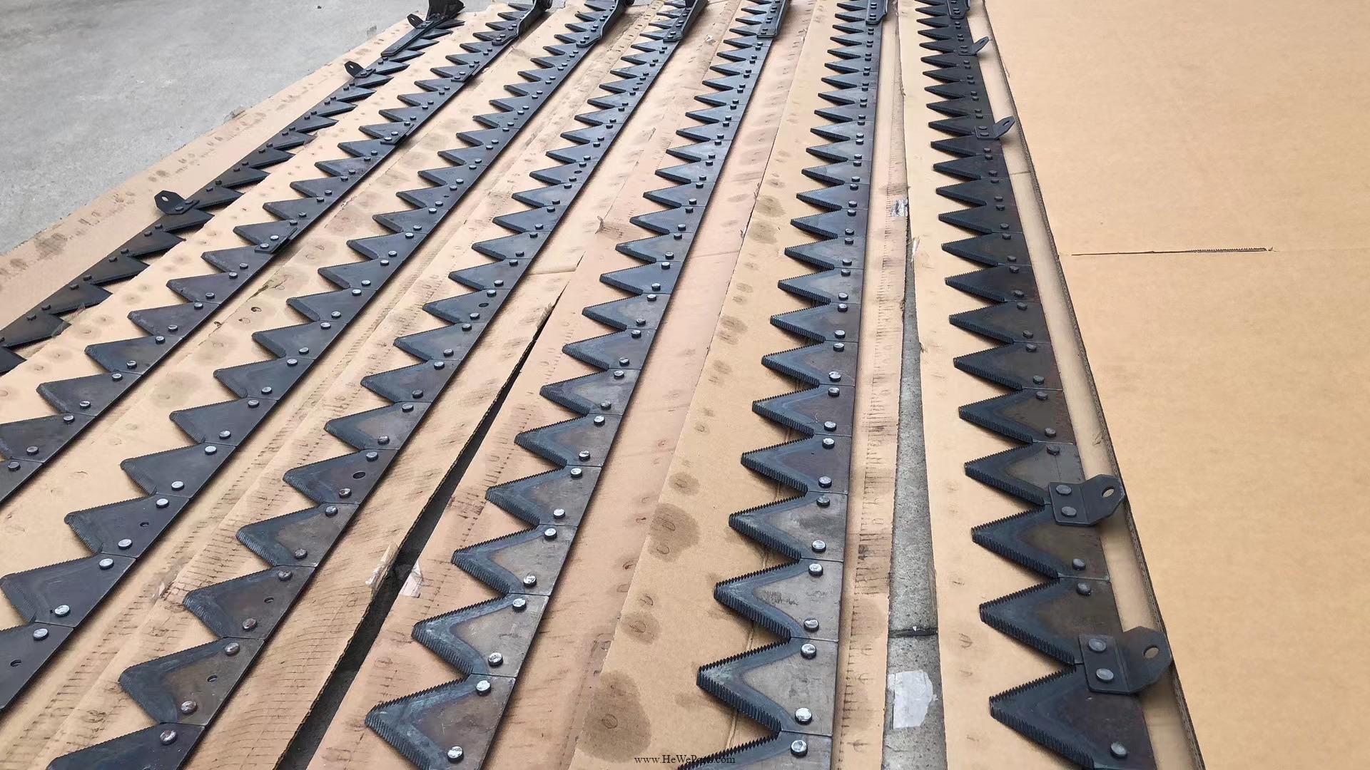 Kubota harvester spare parts DC70 new Cutting Blade Assembly Gplus 5T078-51910 - KUBOTA SPARE PARTS - 1